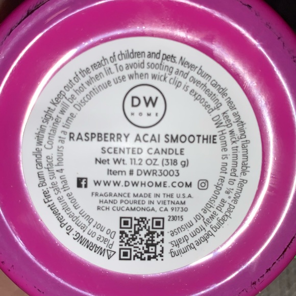 🆕 DW Home Raspberry Açaí Smoothie Candle - Picture 6 of 9